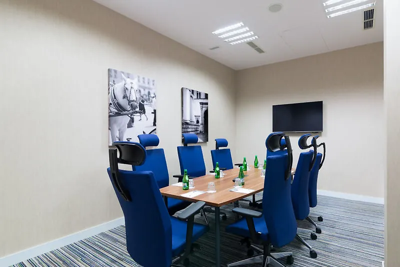 Hotel Hampton By Hilton Cracovia 3*,  Polonia