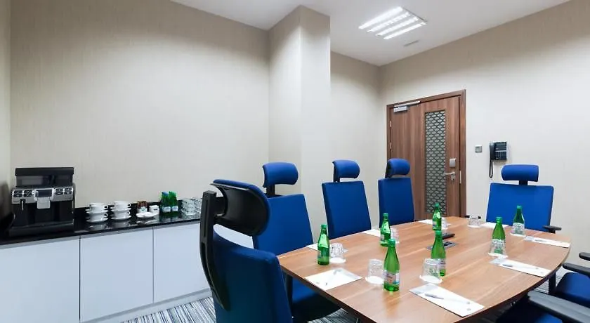Hampton By Hilton Krakow Hotel